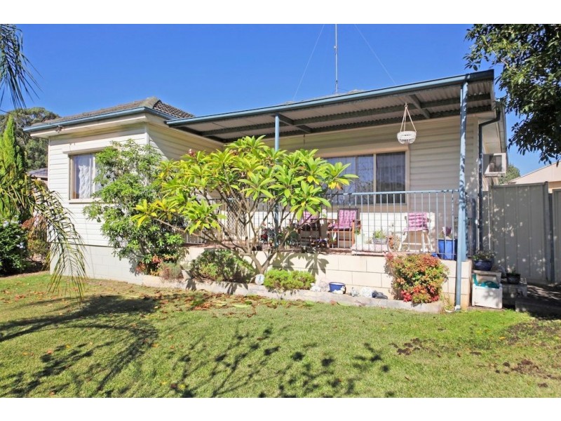 24 Richard Avenue, Campbelltown NSW 2560
