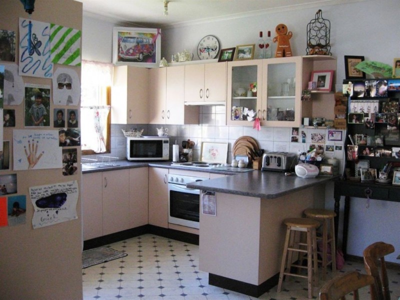 24 Richard Avenue, Campbelltown NSW 2560