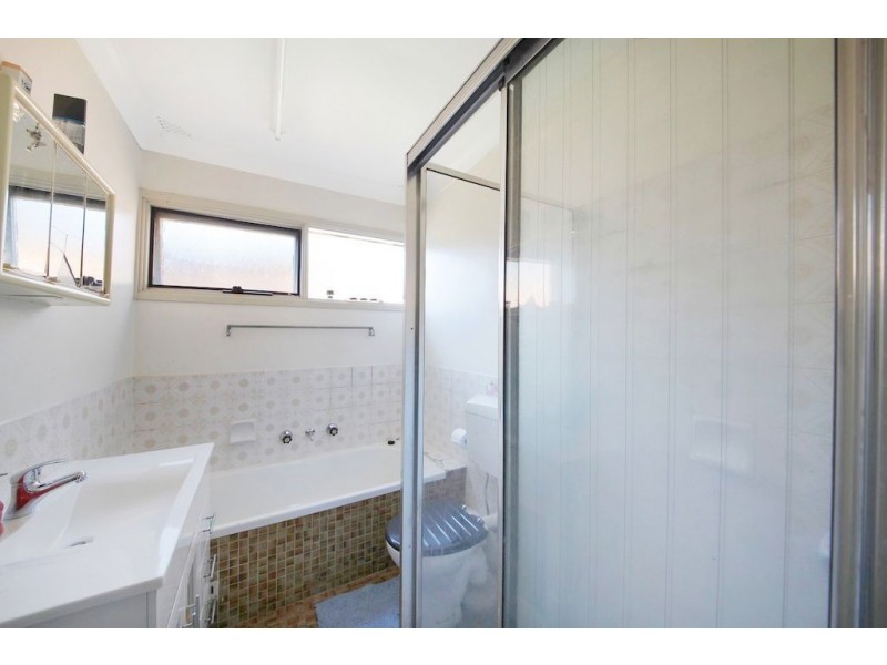 10/1 Throsby Way, Ambarvale NSW 2560