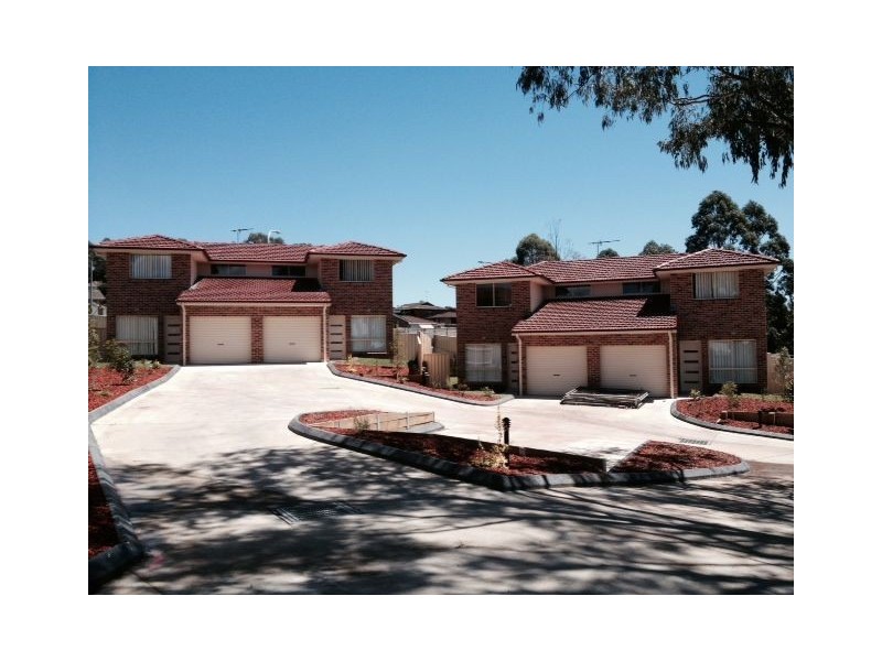 14/102 Feldspar Road, Eagle Vale NSW 2558