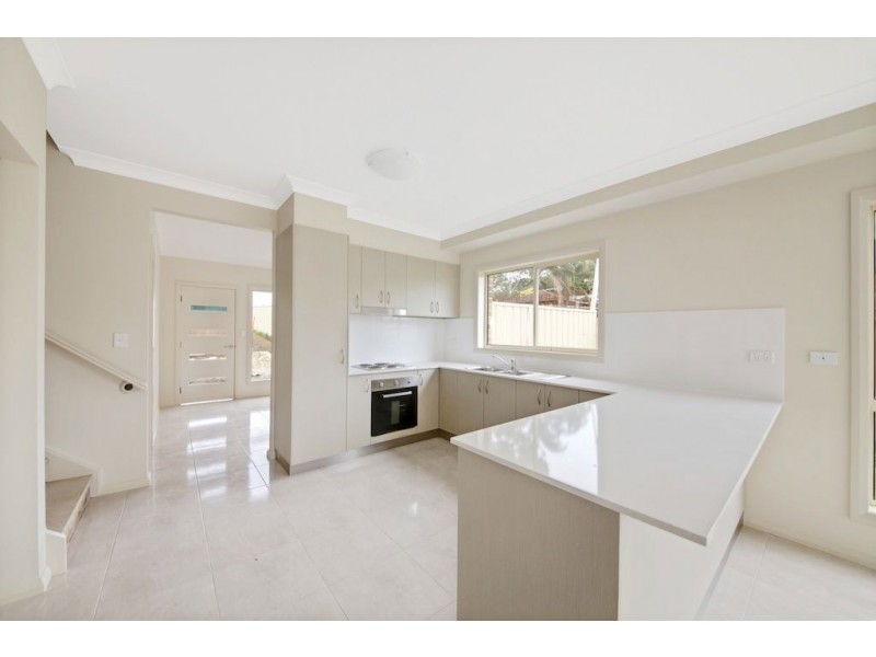 14/102 Feldspar Road, Eagle Vale NSW 2558