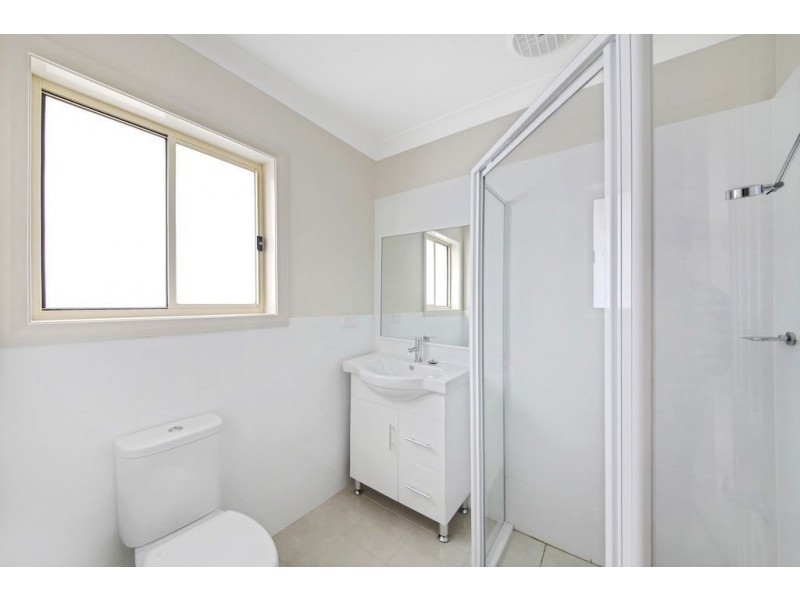 2 – 4/102 Feldspar Road, Eagle Vale NSW 2558