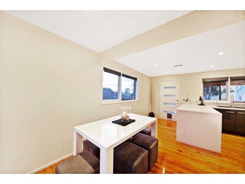 9 Aminya Crescent, Bradbury NSW 2560