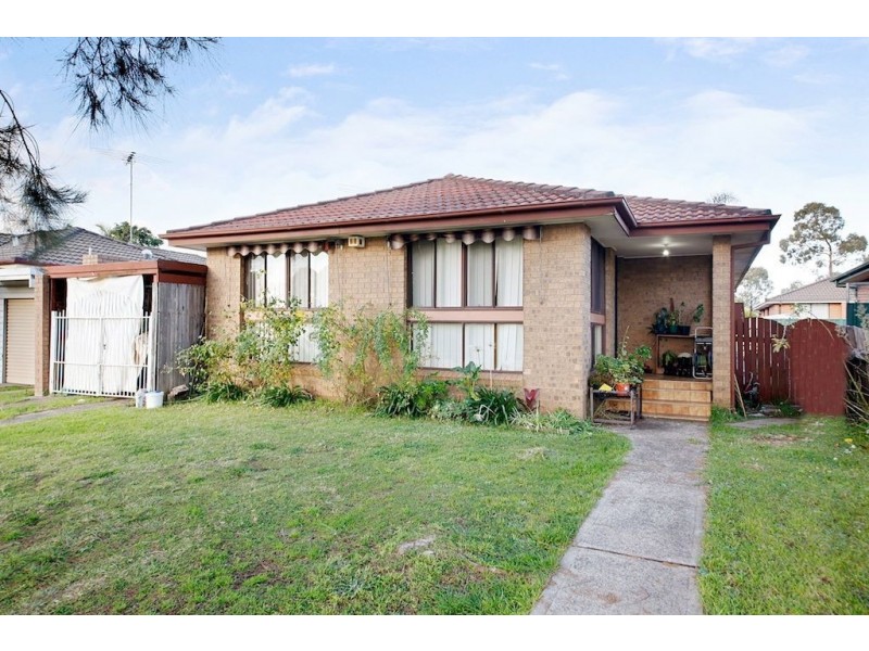 247 Copperfield Drive, Rosemeadow NSW 2560