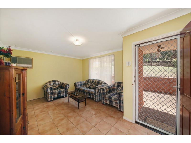8 Epidote Close, Eagle Vale NSW 2558