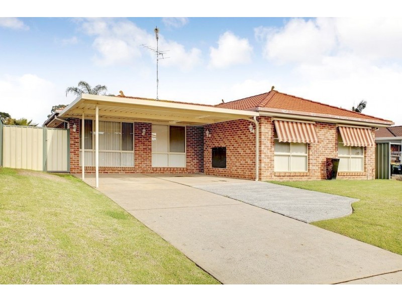 20 Whorlong Street, St Helens Park NSW 2560