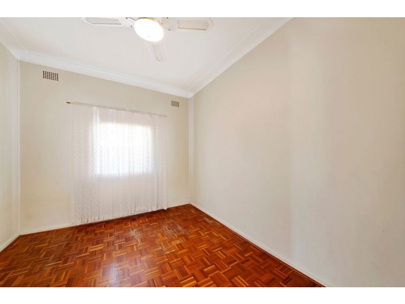 3 Lawson Street, Campbelltown NSW 2560