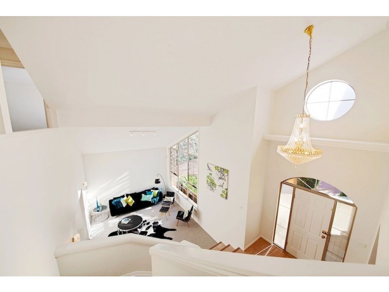 30 Glen Alpine Drive, Glen Alpine NSW 2560