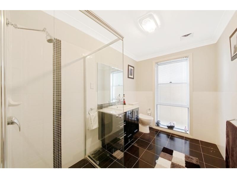 6 Rizal Street, Campbelltown NSW 2560