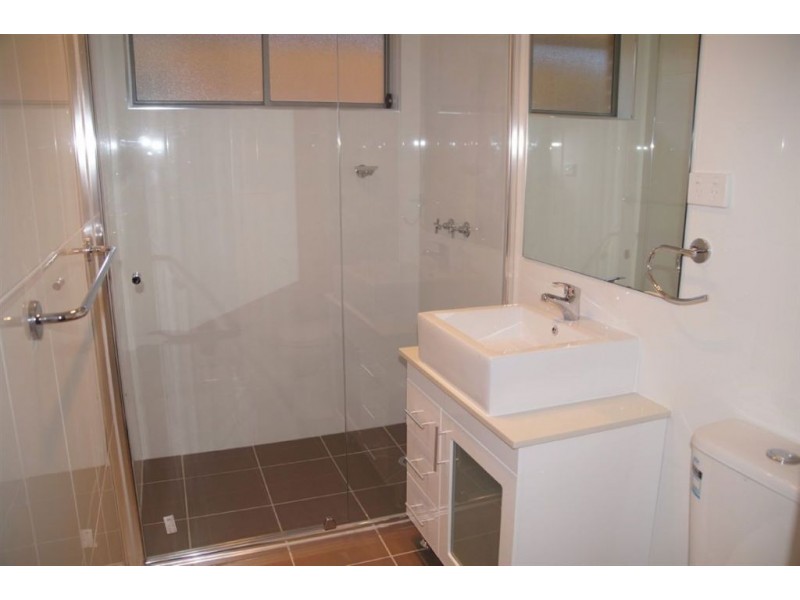 4A Vaucluse Place, Glen Alpine NSW 2560