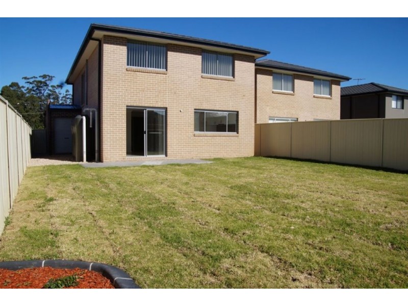 4A Vaucluse Place, Glen Alpine NSW 2560