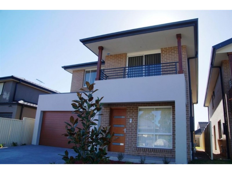 4B Vaucluse Place, Glen Alpine NSW 2560