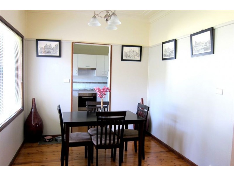 44 Grandview Drive, Campbelltown NSW 2560