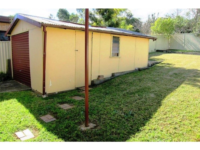 44 Grandview Drive, Campbelltown NSW 2560