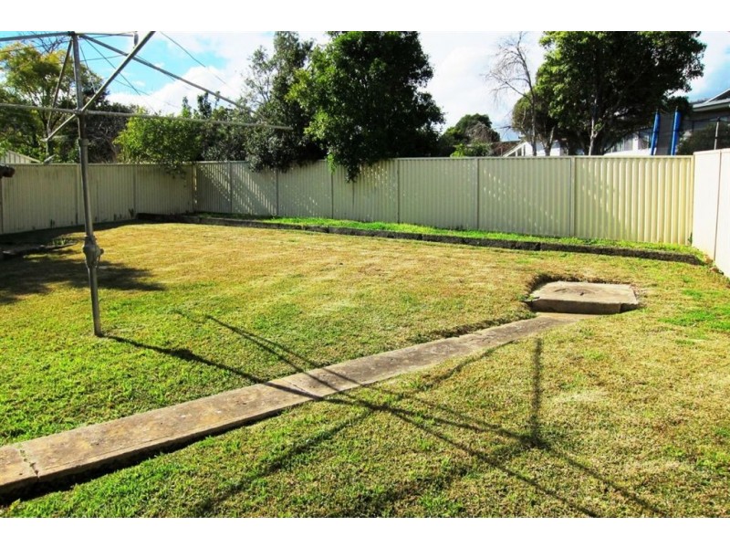 44 Grandview Drive, Campbelltown NSW 2560