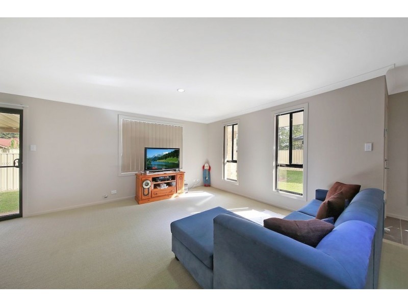 3/39 Surrey Street, Minto NSW 2566