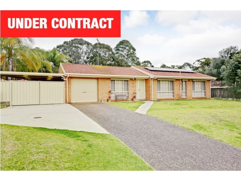 46 Mackillop Crescent, St Helens Park NSW 2560