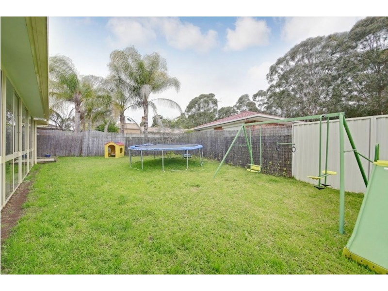 46 Mackillop Crescent, St Helens Park NSW 2560