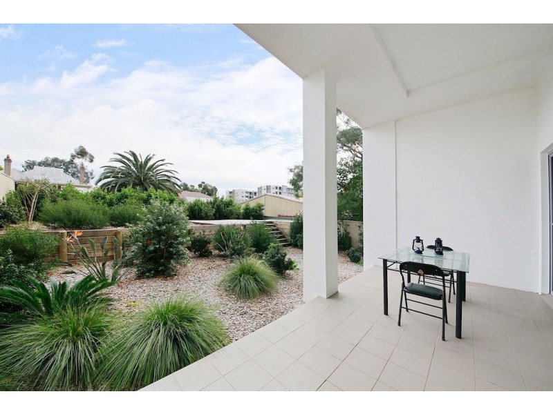 4/31-35 Chamberlain Street, Campbelltown NSW 2560