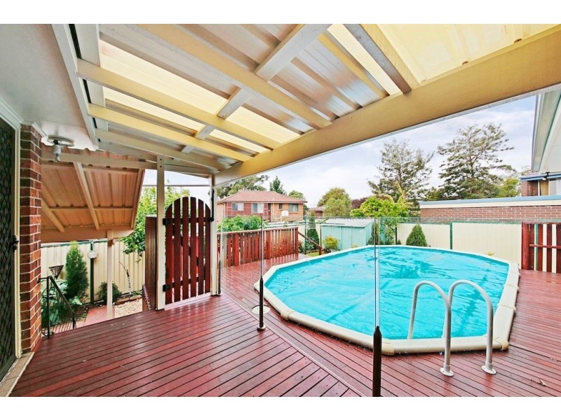 8 Anembo Street, Bradbury NSW 2560