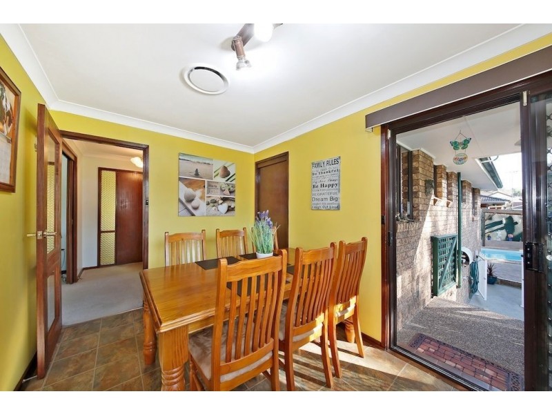 39 Eschol Park Drive, Eschol Park NSW 2558