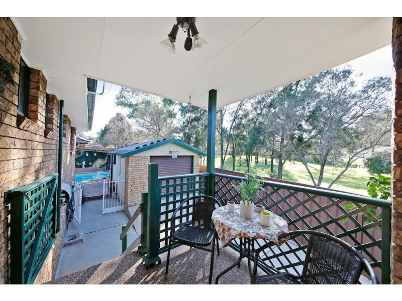 39 Eschol Park Drive, Eschol Park NSW 2558