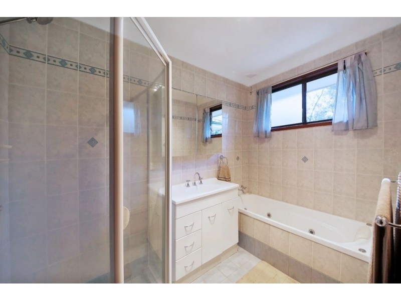 39 Eschol Park Drive, Eschol Park NSW 2558