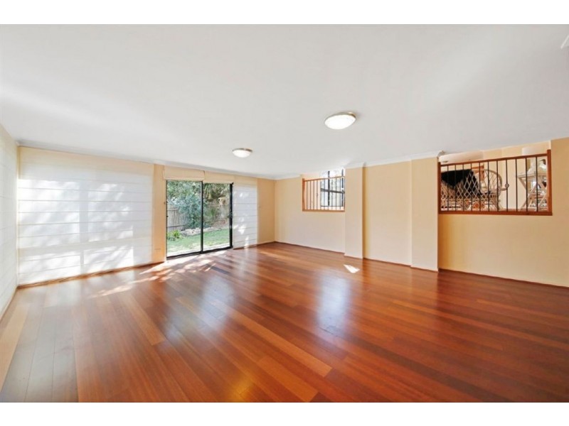 12 Southview Street, Bulli NSW 2516