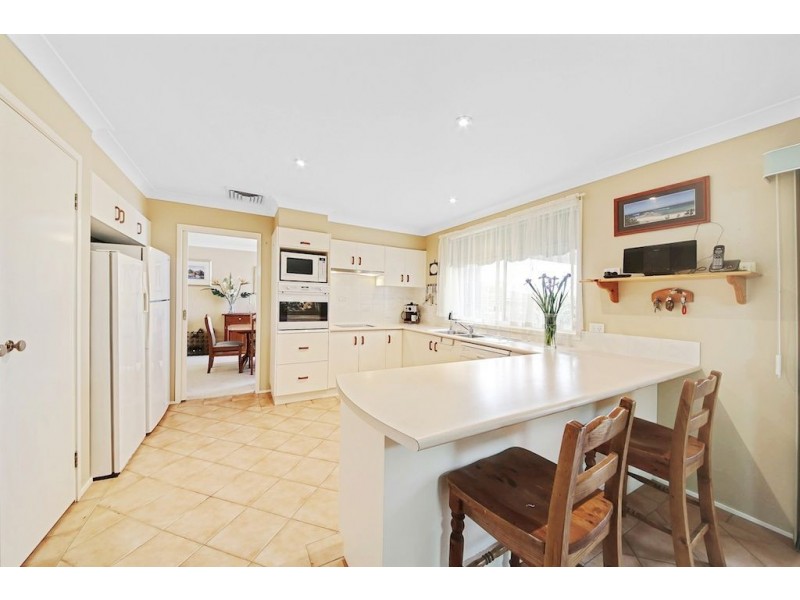 16 Braeside Crescent, Glen Alpine NSW 2560