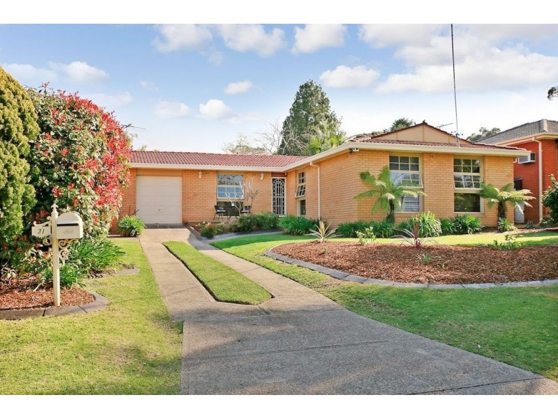 31 Megalong Crescent, Campbelltown NSW 2560