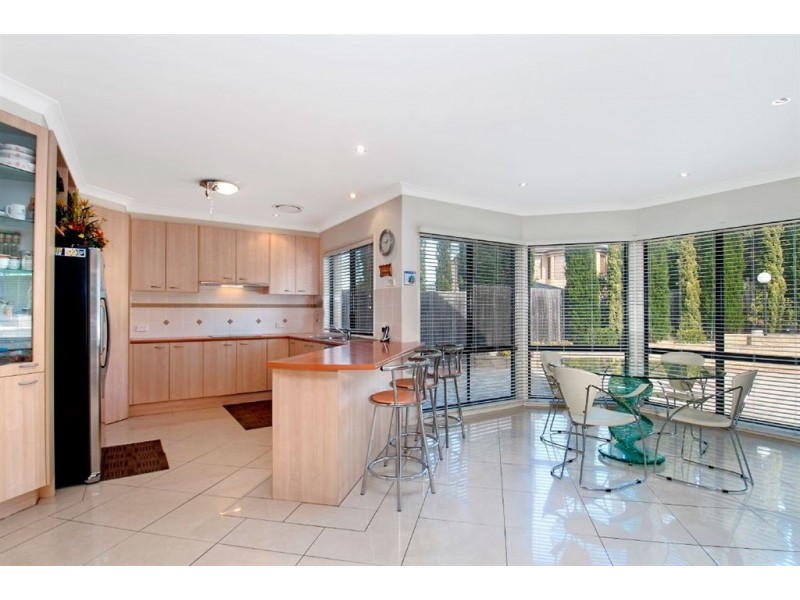 35 Lord Castlereagh Circuit, Macquarie Links NSW 2565