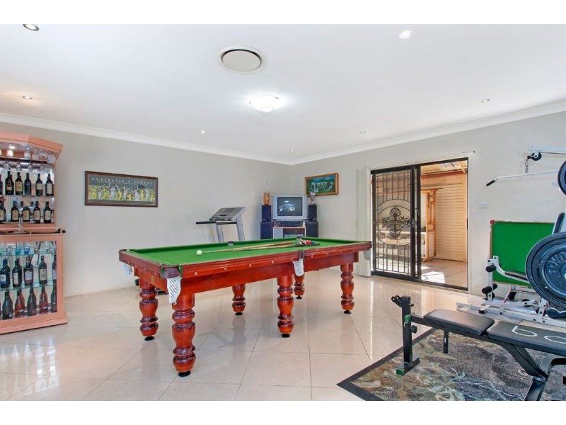 35 Lord Castlereagh Circuit, Macquarie Links NSW 2565
