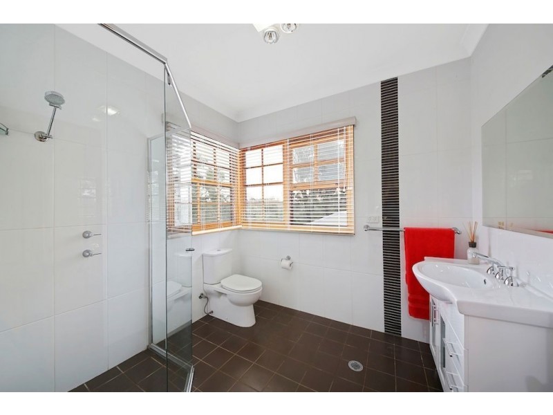 12 Gracemere Place, Glen Alpine NSW 2560