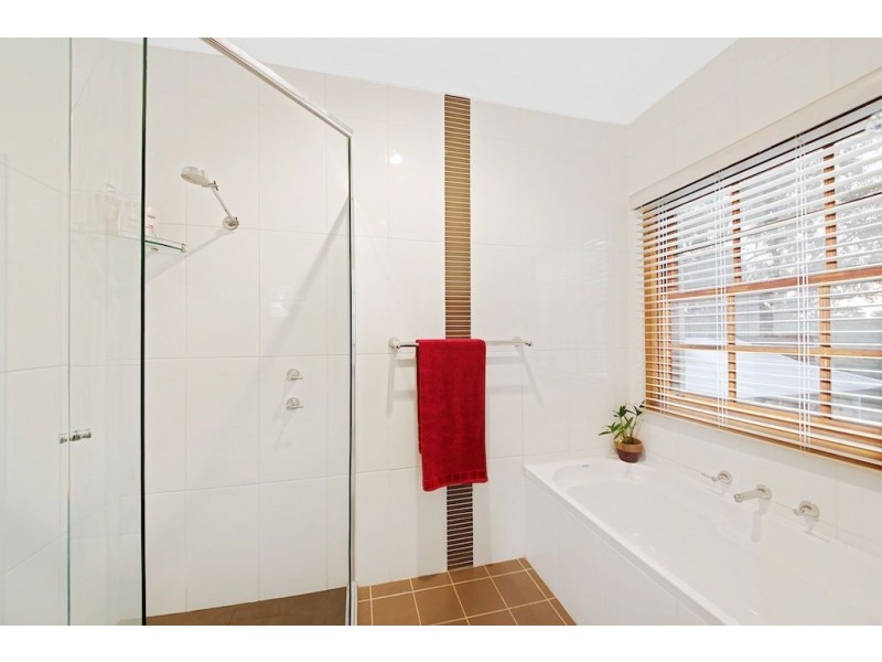 12 Gracemere Place, Glen Alpine NSW 2560