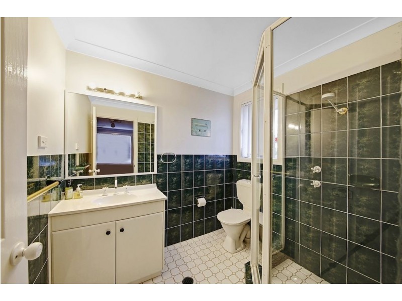 12 Clydebank Crescent, Glen Alpine NSW 2560