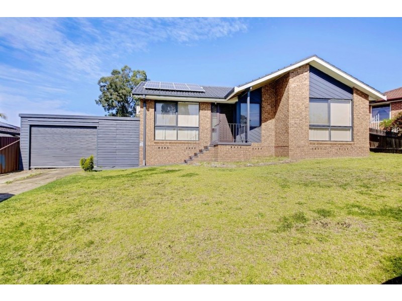 98 Dobell Road, Eagle Vale NSW 2558