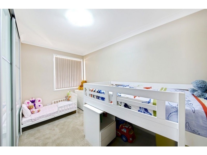 98 Dobell Road, Eagle Vale NSW 2558