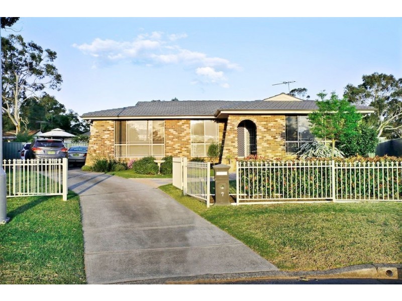 7 Lambie Place, Ruse NSW 2560