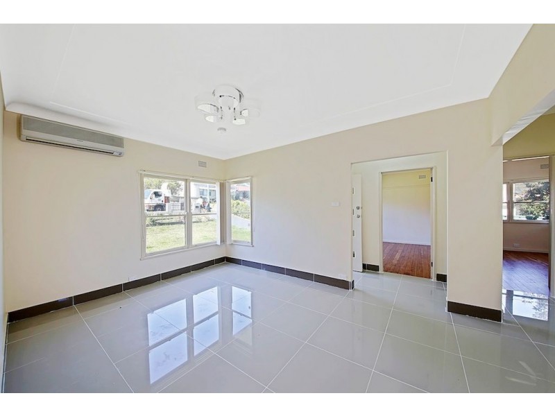 47 Grandview Drive, Campbelltown NSW 2560