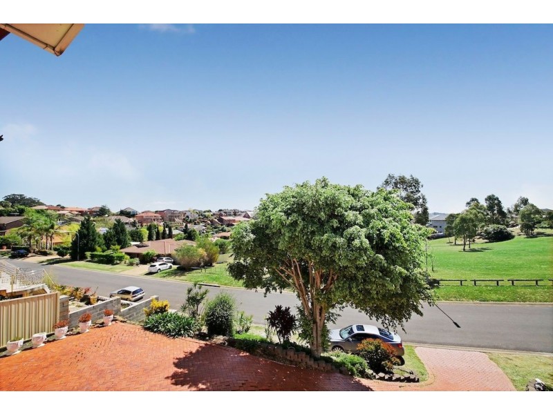 60 Nepean Towers Avenue, Glen Alpine NSW 2560