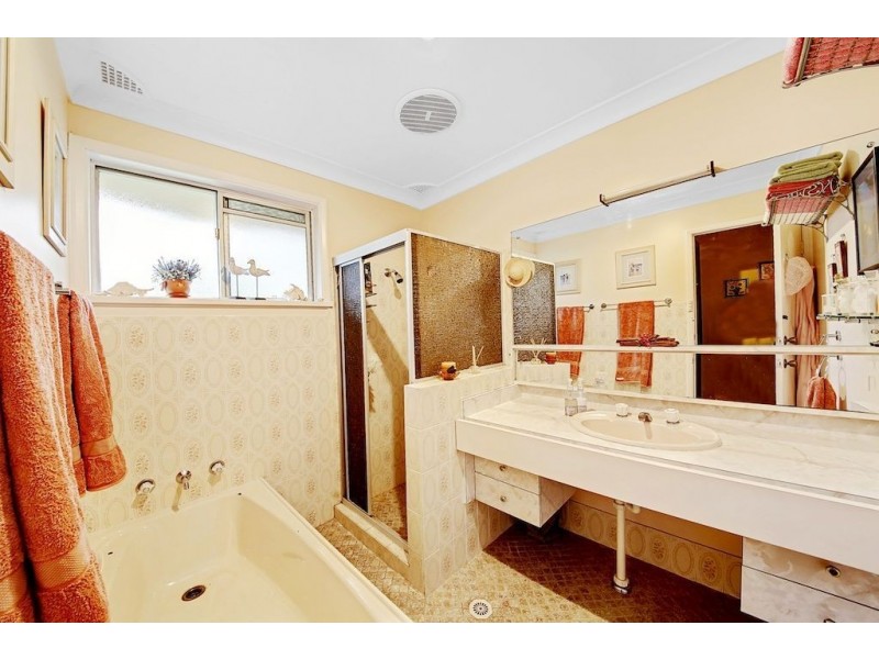 3 Olga Place, Leumeah NSW 2560