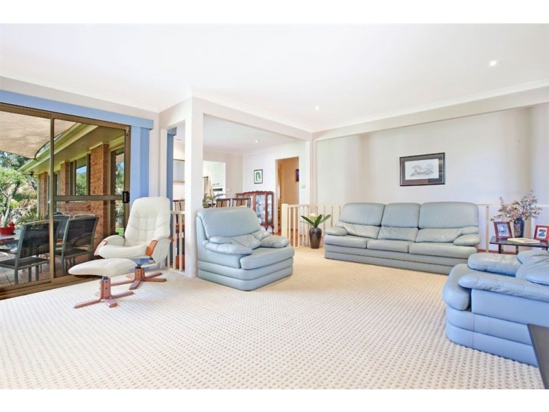 5 Hispano Place, Ingleburn NSW 2565