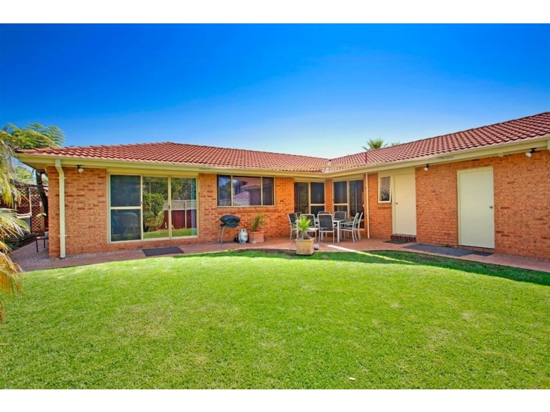 5 Hispano Place, Ingleburn NSW 2565