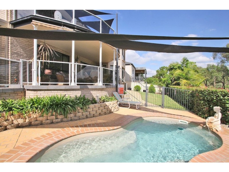 15 Glenavon Place, Glen Alpine NSW 2560