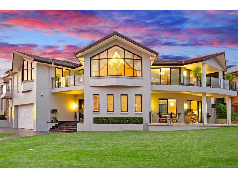 23 Strathwallen Close, Macquarie Links NSW 2565