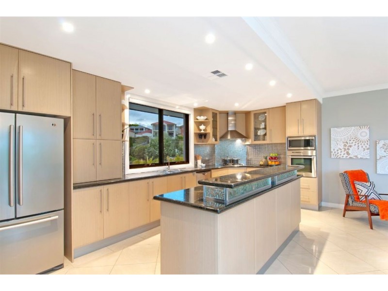 23 Strathwallen Close, Macquarie Links NSW 2565