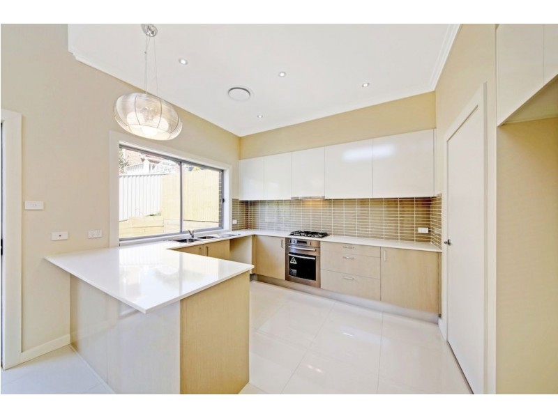 5 Fernhill Place, Glen Alpine NSW 2560