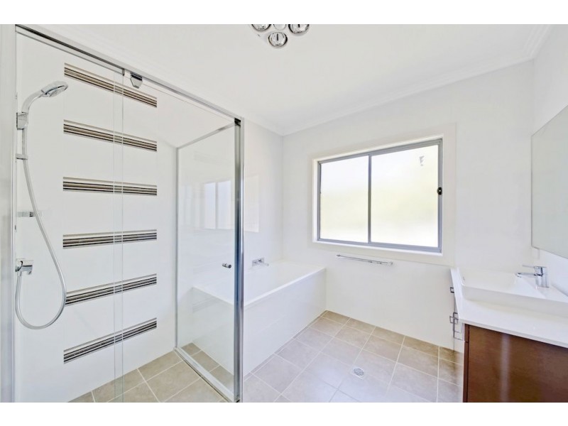 5 Fernhill Place, Glen Alpine NSW 2560