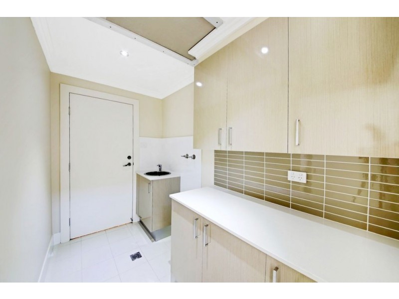 5 Fernhill Place, Glen Alpine NSW 2560