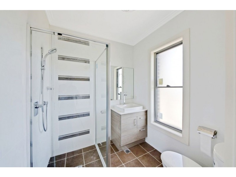 5A Fernhill Place, Glen Alpine NSW 2560